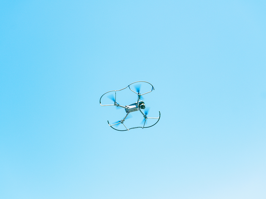 ドローンサービス